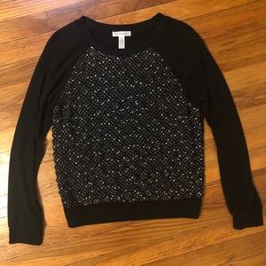 Lightweight sweater/sweatshirt in black